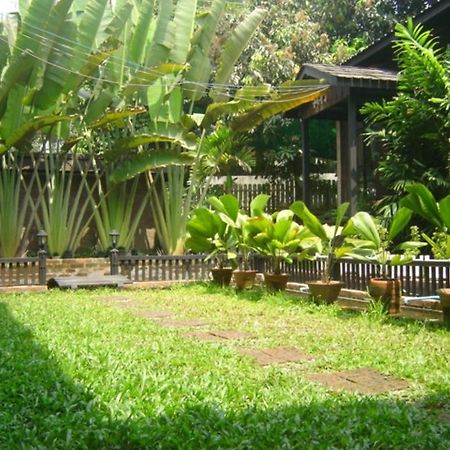 يانغون Garden Home Bed And Breakfast المظهر الخارجي الصورة