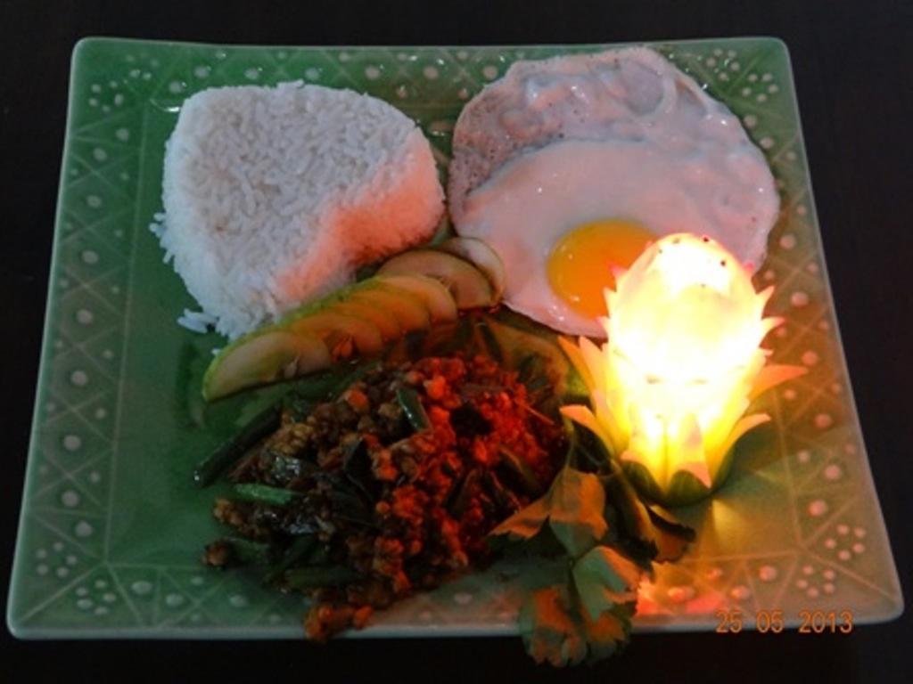 يانغون Garden Home Bed And Breakfast المظهر الخارجي الصورة